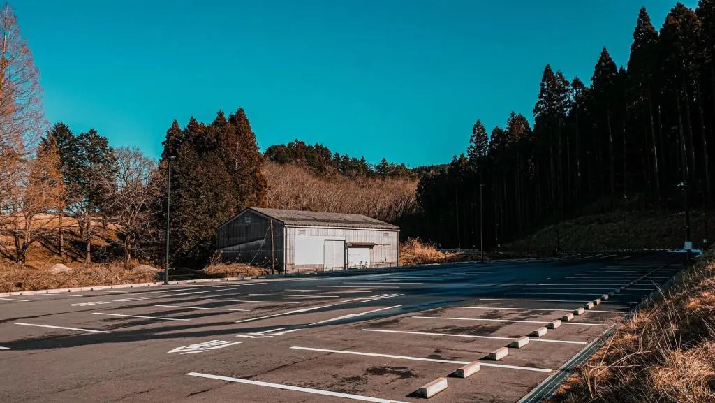 Asphalt V/S Concrete Parking Lot: Which One You Should Choose?